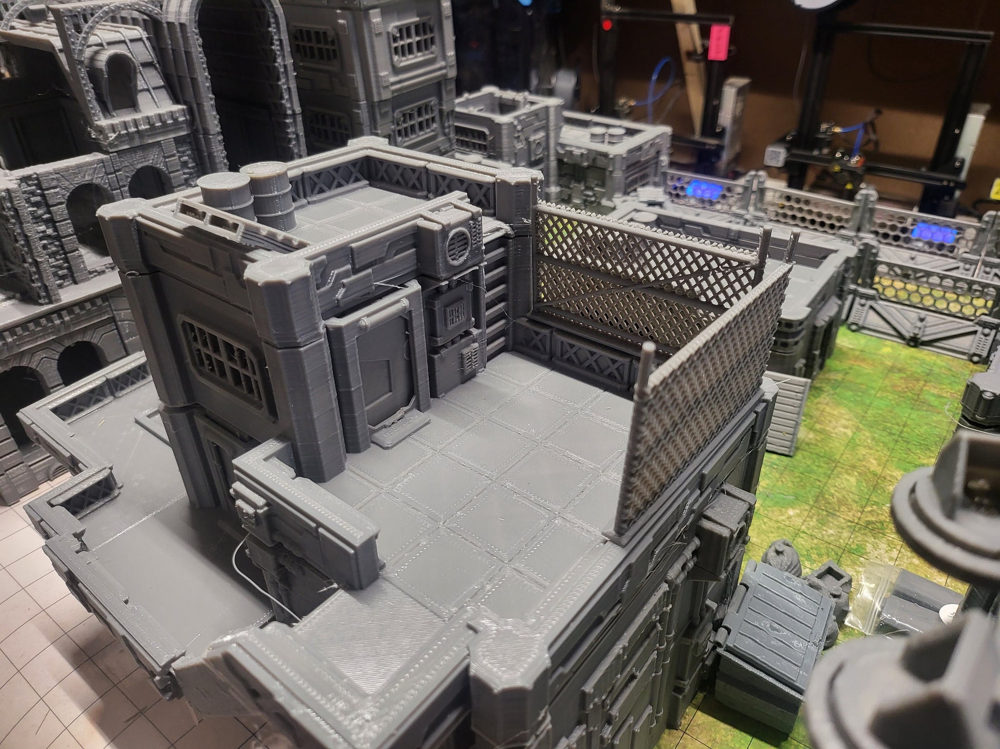 Command center, Neocity Building#3, communications hub, Relay Station, , Industrial, Wargaming