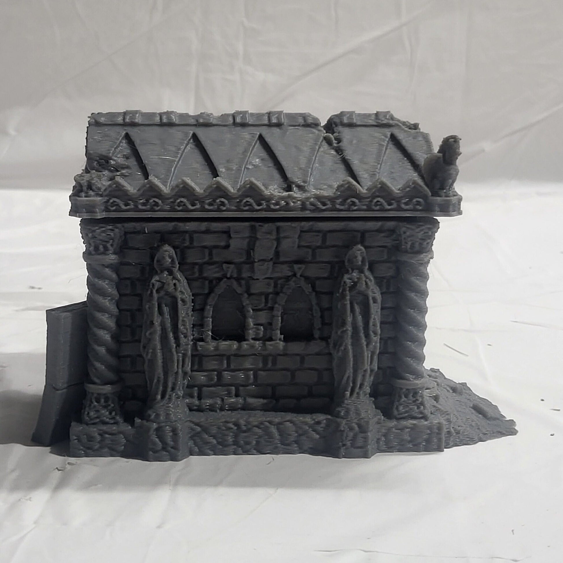 Small Tomb, Crypt, Dungeons and Dragons