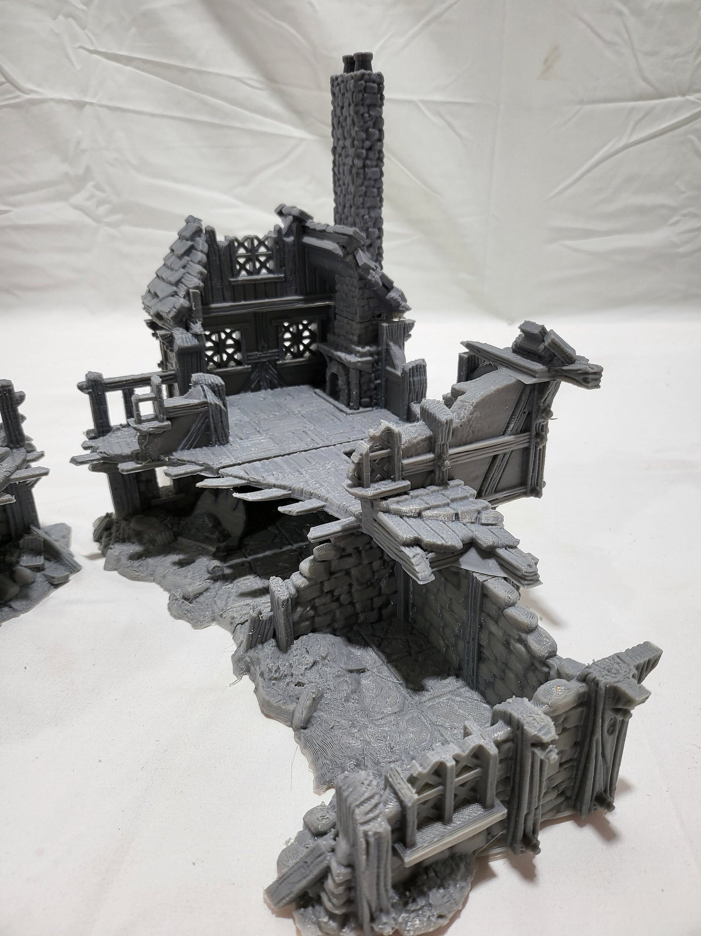 Tabletop Terrain, Mordheim, D&D, Pirate, Tower, Ruin, Ruined, houses, Tabletop, Fantasy Terrain, Town Set, Town and Market, Mordheim Set, Wargaming, Dungeons and Dragons, Lord of the rings, RPG Set, Village Set, building set, small town, Market, town