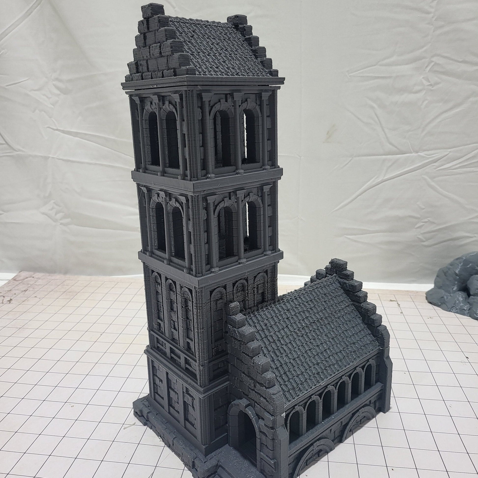 DnD Miniature, 40k Terrain, Train Terrain, Tabletop Town, Tabletop Game, Dnd Table, DND Terrain, DND Miniatures, gaming terrain, 28mm Castle, 28mm Terrain, warhammer, time keeper