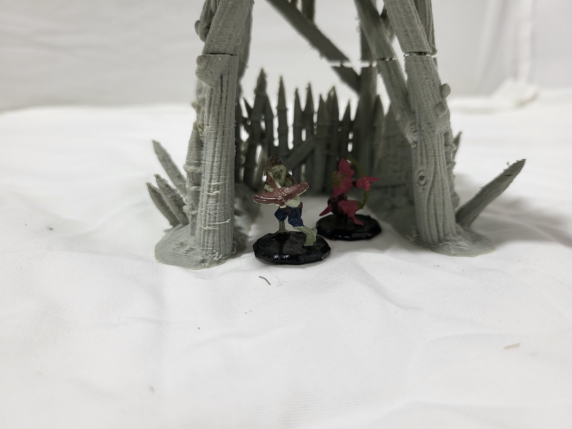 Orc Lookout Tower for tabletop wargaming with a rickety wooden platform, thick log supports, ladders, and spiked fortifications. Perfect for orc camps and strategic outposts in Warhammer, D&D, Pathfinder, and Bolt Action.