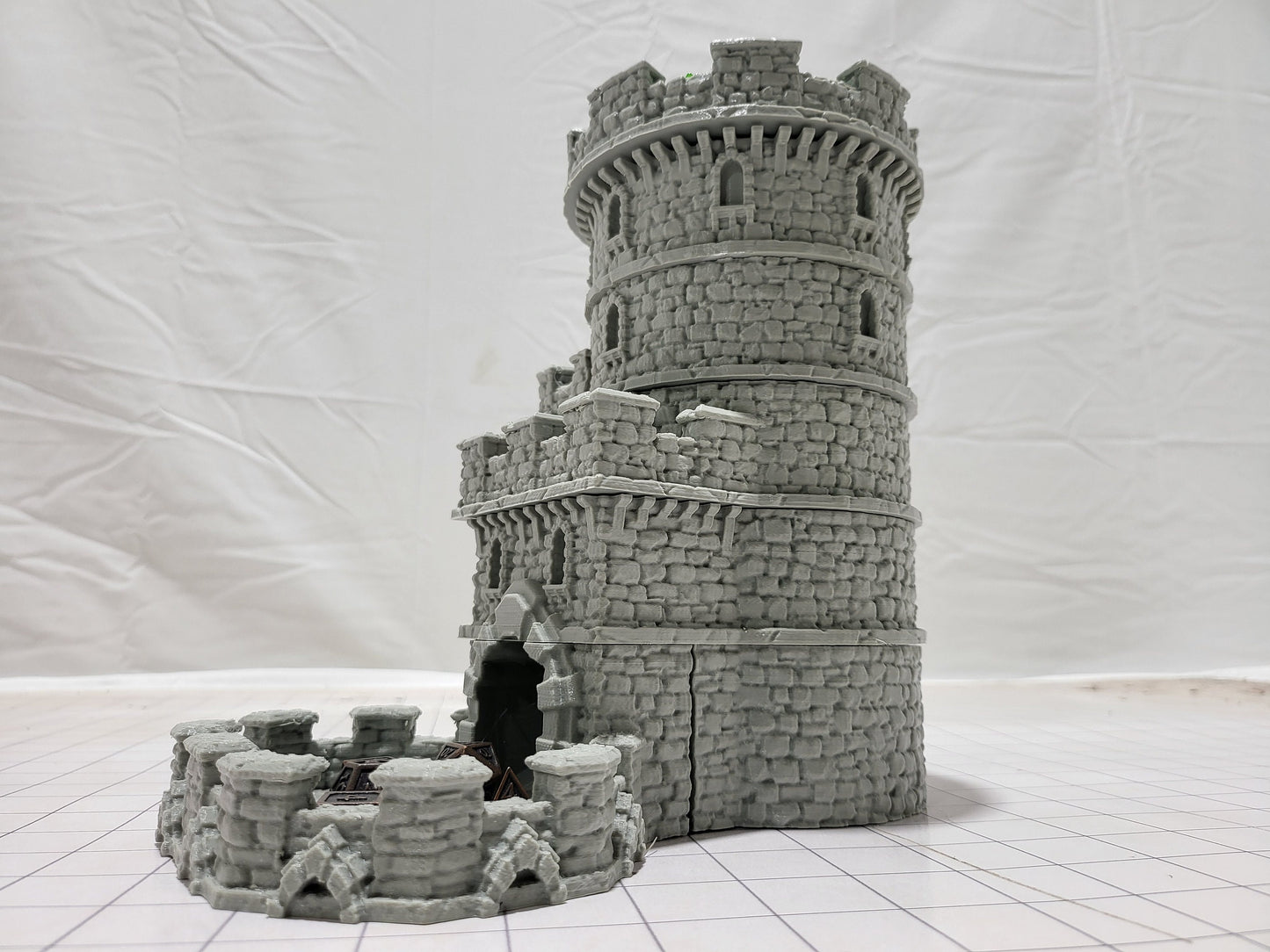 DnD Miniature, 40k Terrain, Train Terrain, Tabletop Town, Tabletop Game, Dnd Table, DND Terrain, DND Miniatures, gaming terrain, 28mm Castle, 28mm Terrain, warhammer, time keeper