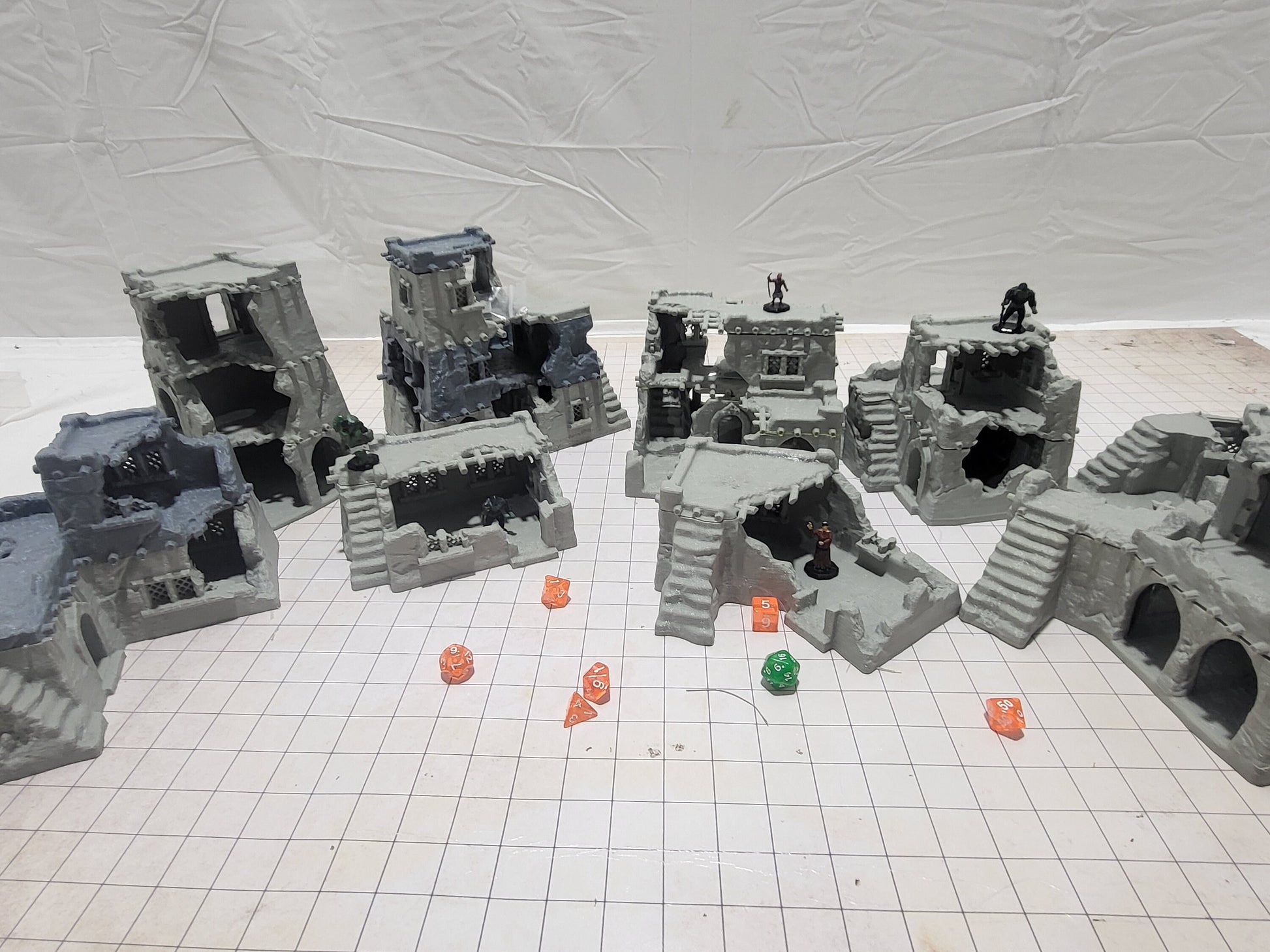 Tabletop RPG Terrain, Desert Ruins, DnD Terrain, Pathfinder Terrain, War Game Terrain, PLA 3D Printed, RPG Scenery, Gaming Miniatures, Desert Campaign, Custom Terrain, Ruined Buildings, Tabletop Scenery, RPG Terrain Set