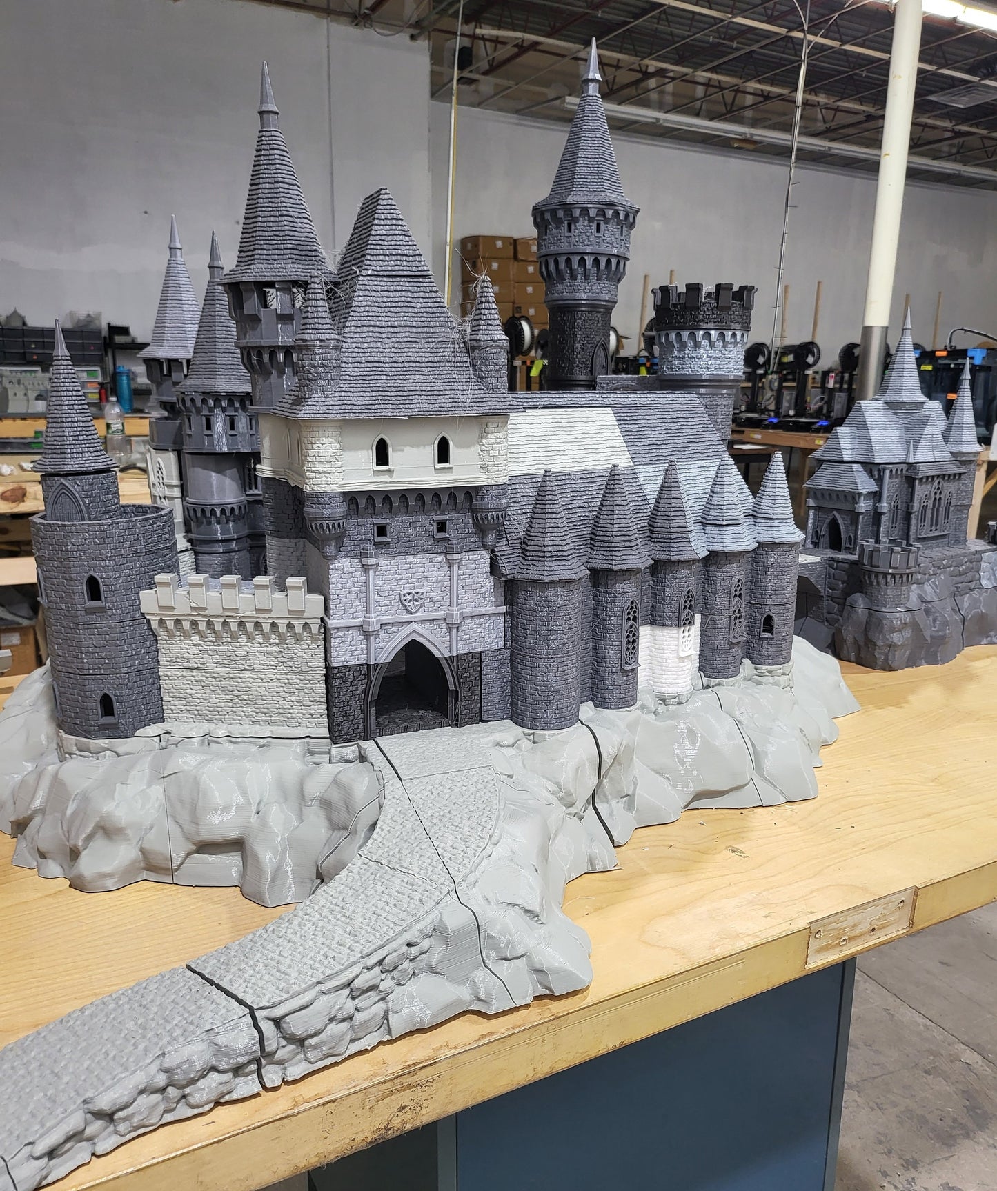 Curse of Strahd, Ravenloft, Christmas, Castle Terrain, wargaming, Dungeons and Dragons, miniatures, 3D printed, Fantasy Inn, Fantasy Terrain, RPG Terrain, Age of Sigmar, Fantasy Village, Tabletop, Tabletop terrain, Tabletop RPG, Buildings