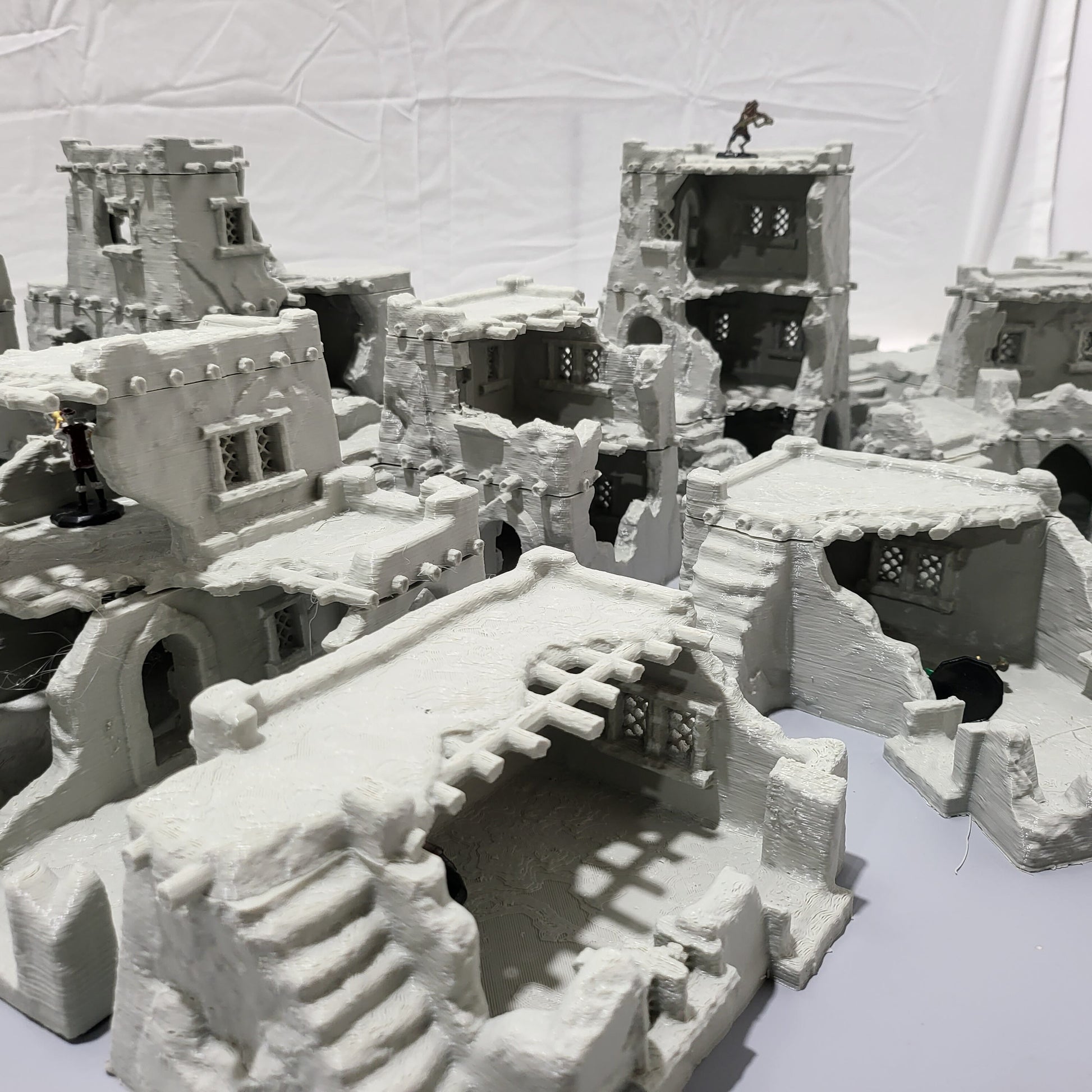 desert, desert settlement. ruined desert settlement, mud house ruins, desert ruins, tabletop ruins, ruin,ruined village, ruined town, town ruin, dnd ruin, dnd terrain,ruin terrain, terrain, tabletop terrain, ruined house