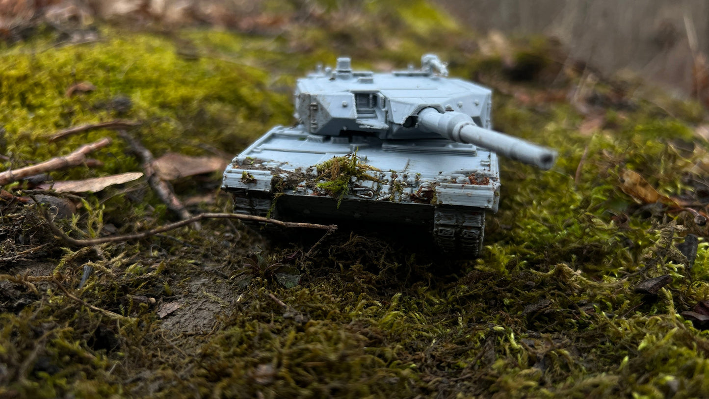 Leopard 2 PL Polish Tank for Tabletop Wargaming - Modern Warfare Model