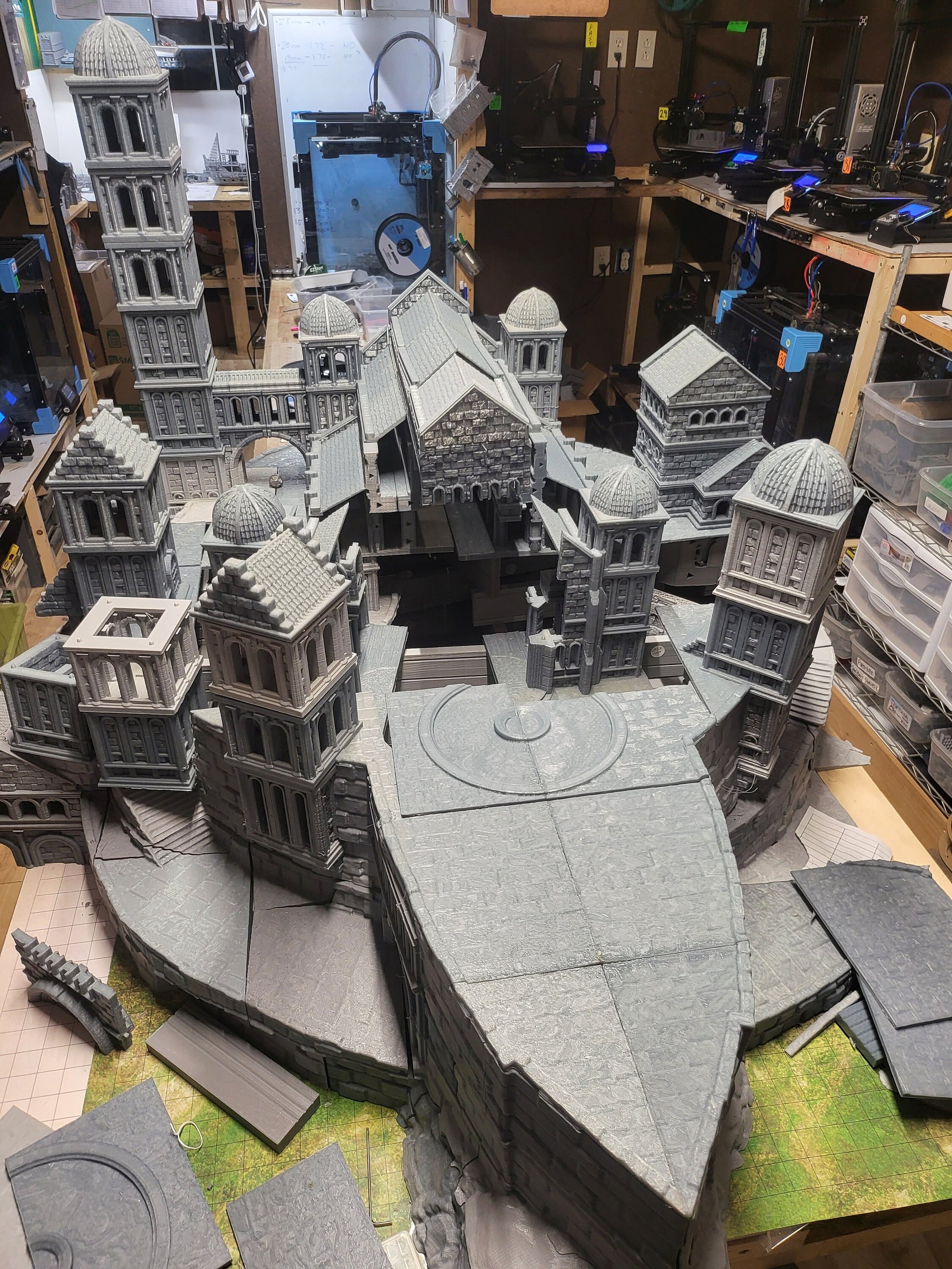 Mountain Hall, Dungeons and Dragons, warhammer, Osgiliath, lotr, Gondor, Lord of the rings, city building, Minas Tirith, Wall, Ivory Citadel, Citadel, Mountain Citadel, Golem, Gandalf, Mountain City, City, Gift, 28mm Terrain, Tabletop, RPG, Roleplay