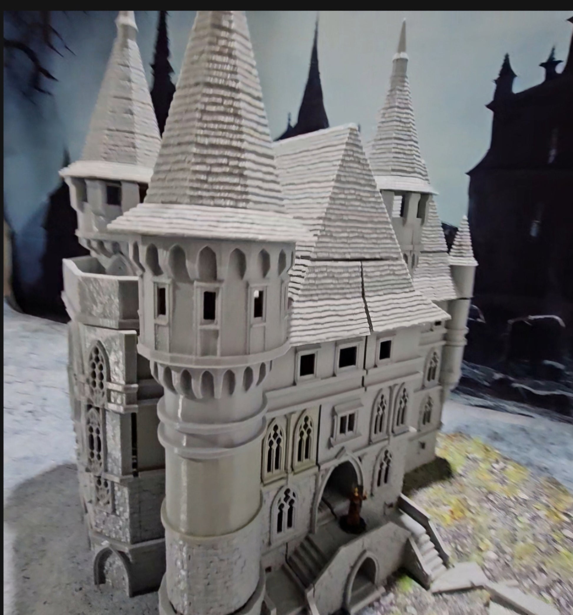 Castle Dracul Manor for tabletop wargaming with detailed multi-level structure, including haunted halls. Basement crypts sold separately. Ideal for gothic adventures in Warhammer, D&D, Pathfinder, and horror-themed games.