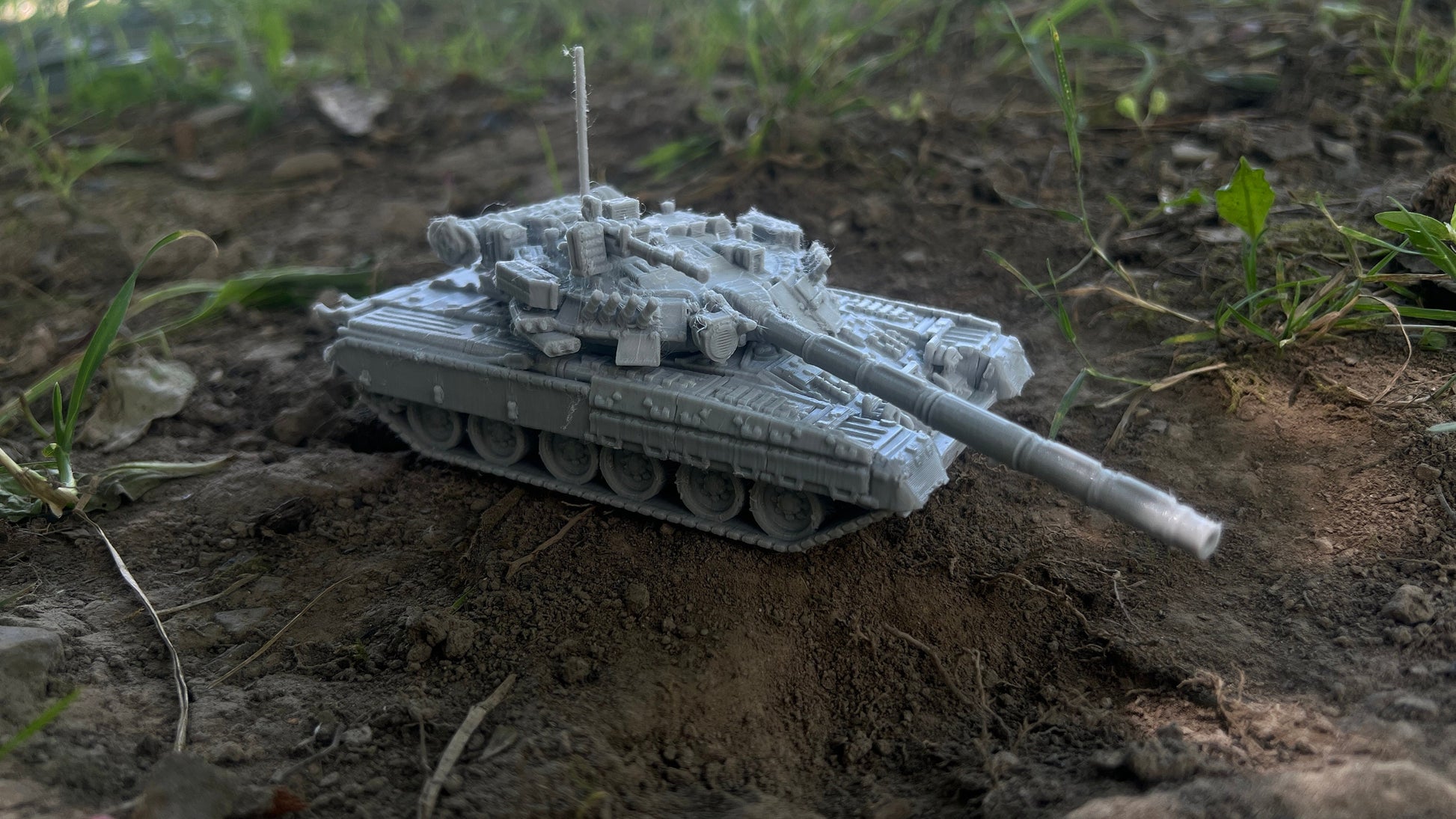 T-80-UM2, Command tank, cold war tank, cold war, tank, Russian, Tabletop terrain, tabletop gaming,