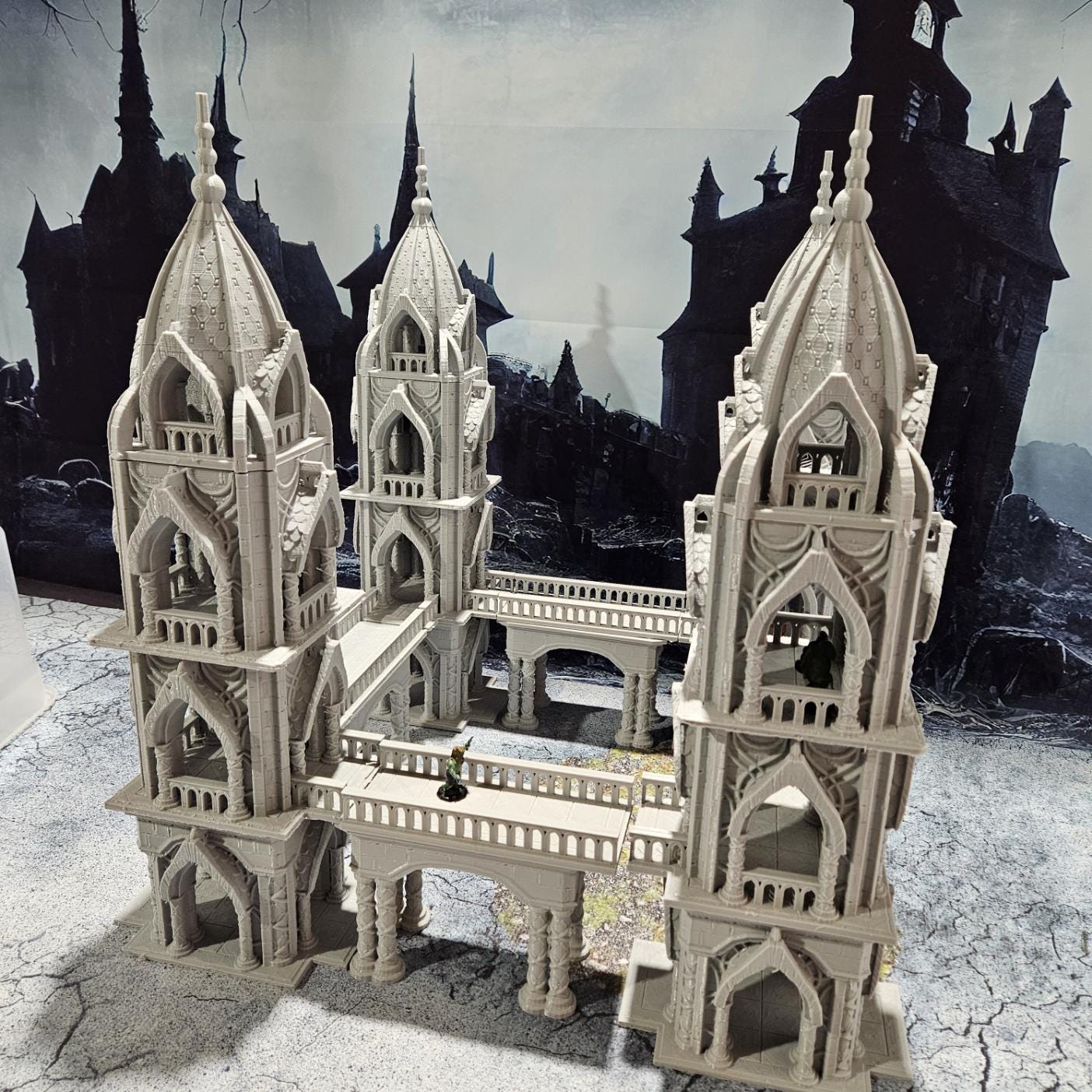 Tabletop RPG Terrain, Elven Guard Tower, Citrine Tower, DnD Tower, Pathfinder Walkway, Elven Terrain, PLA 3D Printed, RPG Guard Tower, Gaming Miniatures, Elven Scenery, Custom Terrain, Fantasy Tower, Tabletop Walkway