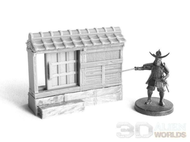 Three sizes of Samurai Lord&#39;s Gates & Walls are available: small, medium, and large. Each set includes 1 gate, 8 walls, and 4 corners to add depth to your historical or fantasy tabletop games.