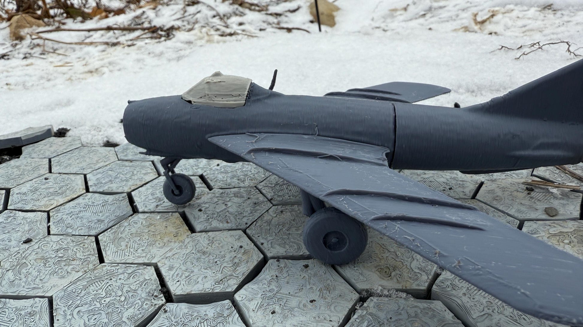 MIG-17, Mikoyan Gurevich, Soviet Jet, Modern warfare, Tabletop terrain, Cold war,